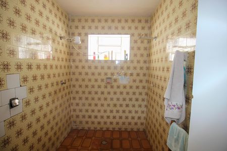 Casa para alugar com 279m², 4 quartos e 2 vagas Casa para alugar com 279m², 4 quartos e 2 vagasBanheiro 2