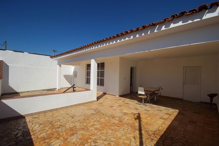 Área externa de casa para alugar com 4 quartos, 279m² em Vila Gali, Votorantim