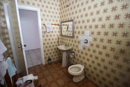 Casa para alugar com 279m², 4 quartos e 2 vagas Casa para alugar com 279m², 4 quartos e 2 vagasBanheiro 2