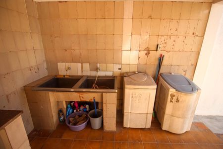 Área de serviço de casa para alugar com 4 quartos, 279m² em Vila Gali, Votorantim