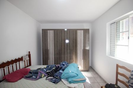 Casa para alugar com 279m², 4 quartos e 2 vagas Casa para alugar com 279m², 4 quartos e 2 vagasQuarto
