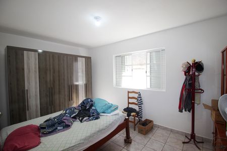Casa para alugar com 279m², 4 quartos e 2 vagas Casa para alugar com 279m², 4 quartos e 2 vagasQuarto