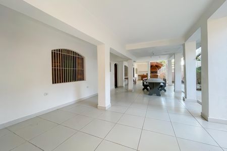 Casa para alugar com 68m², 1 quarto e sem vaga Casa para alugar com 68m², 1 quarto e sem vagaVaranda