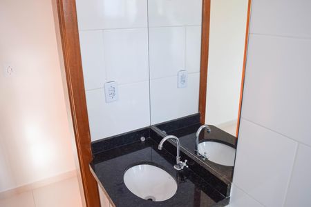 Apartamento para alugar com 33m², 1 quarto e sem vaga Apartamento para alugar com 33m², 1 quarto e sem vagaBanheiro