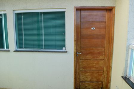 Apartamento para alugar com 33m², 1 quarto e sem vaga Apartamento para alugar com 33m², 1 quarto e sem vagaEntrada
