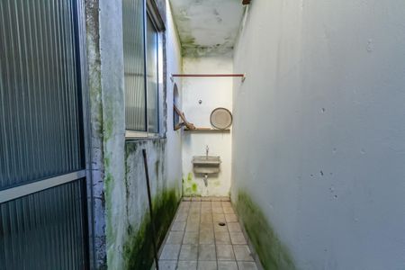Quintal de casa à venda com 4 quartos, 253m² em Bairro dos Casa, São Bernardo do Campo