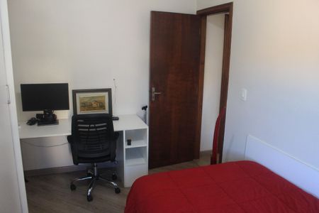 Apartamento para alugar com 68m², 2 quartos e 1 vagaQuarto