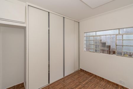 Casa para alugar com 100m², 2 quartos e 1 vaga Casa para alugar com 100m², 2 quartos e 1 vagaQuarto 1