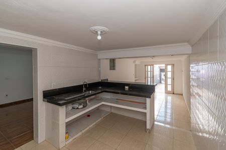 Cozinha  de casa para alugar com 2 quartos, 100m² em Jardim Santa Izabel, Hortolândia