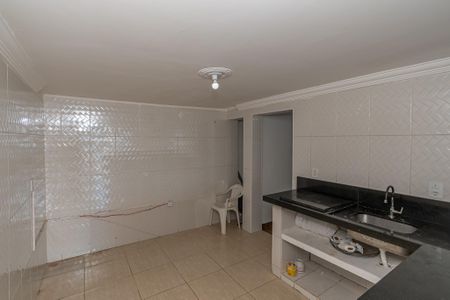 Casa para alugar com 100m², 2 quartos e 1 vaga Casa para alugar com 100m², 2 quartos e 1 vagaCozinha