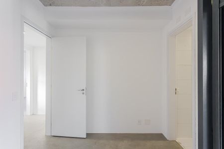 Apartamento à venda com 178m², 3 quartos e 2 vagas Apartamento à venda com 178m², 3 quartos e 2 vagasSuíte 1