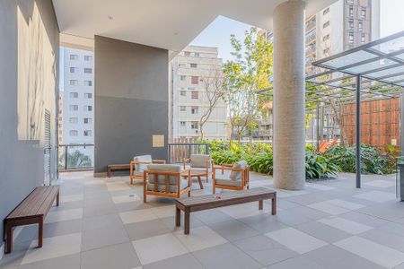 Apartamento à venda com 178m², 3 quartos e 2 vagas Apartamento à venda com 178m², 3 quartos e 2 vagasTerraço