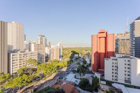 Apartamento à venda com 178m², 3 quartos e 2 vagas Apartamento à venda com 178m², 3 quartos e 2 vagasVista da Varanda