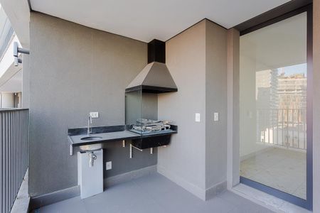 Apartamento à venda com 178m², 3 quartos e 2 vagas Apartamento à venda com 178m², 3 quartos e 2 vagasVaranda