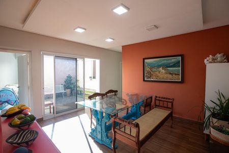 Sala 2 de casa à venda com 6 quartos, 230m² em Bonfim, Campinas