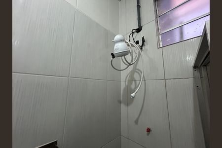 Casa à venda com 80m², 2 quartos e sem vagaBanheiro Social