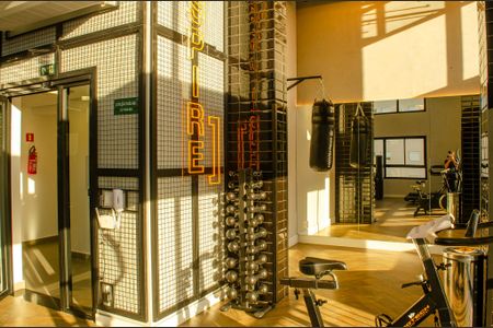 Apartamento à venda com 56m², 2 quartos e 1 vaga Apartamento à venda com 56m², 2 quartos e 1 vagaÁrea comum - Academia