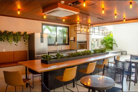 Apartamento à venda com 56m², 2 quartos e 1 vaga Apartamento à venda com 56m², 2 quartos e 1 vagaÁrea comum - Churrasqueira