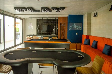 Apartamento à venda com 56m², 2 quartos e 1 vaga Apartamento à venda com 56m², 2 quartos e 1 vagaSala de Jogos