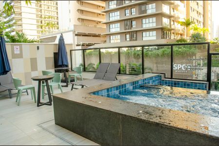 Apartamento à venda com 56m², 2 quartos e 1 vaga Apartamento à venda com 56m², 2 quartos e 1 vagaÁrea comum - Piscina