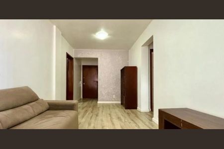 Apartamento à venda com 83m², 2 quartos e 1 vaga
