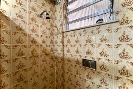 Apartamento para alugar com 78m², 2 quartos e sem vaga