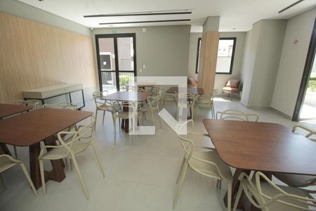 Apartamento à venda com 64m², 2 quartos e 1 vaga Apartamento à venda com 64m², 2 quartos e 1 vagaÁrea comum - Salão de festas