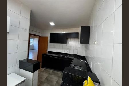 Cozinha de apartamento para alugar com 3 quartos, 130m² em Ouro Preto, Belo Horizonte