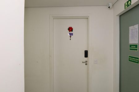 Apartamento para alugar com 33m², 2 quartos e sem vagaÁrea comum - Saguão do andar