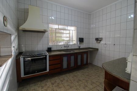Casa para alugar com 790m², 4 quartos e 2 vagas Casa para alugar com 790m², 4 quartos e 2 vagasCozinha