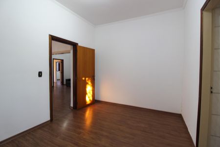 Casa para alugar com 790m², 4 quartos e 2 vagas Casa para alugar com 790m², 4 quartos e 2 vagasQuarto 4