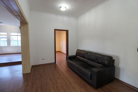 Casa para alugar com 790m², 4 quartos e 2 vagas Casa para alugar com 790m², 4 quartos e 2 vagasSala
