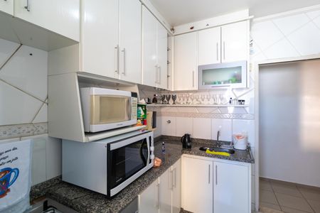 Cozinha de apartamento para alugar com 2 quartos, 67m² em São Bernardo, Campinas
