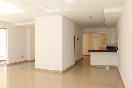 Casa à venda com 3 quartos, 105m² em Parque Amazonia, Goiânia