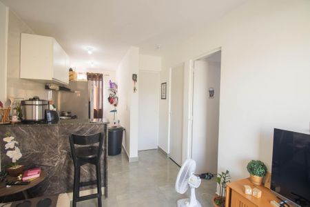 Sala de casa para alugar com 2 quartos, 60m² em Pacheco, São Gonçalo