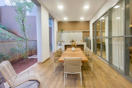 Apartamento à venda com 78m², 2 quartos e 1 vaga Apartamento à venda com 78m², 2 quartos e 1 vagaChurrasqueira