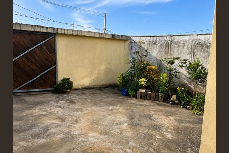 Garagem de casa para alugar com 3 quartos, 150m² em Jardim Yeda, Campinas