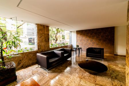 Apartamento à venda com 130m², 4 quartos e 2 vagasHall de entrada