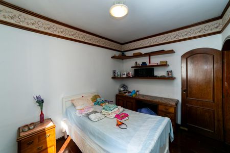 Apartamento à venda com 130m², 4 quartos e 2 vagasQuarto 3