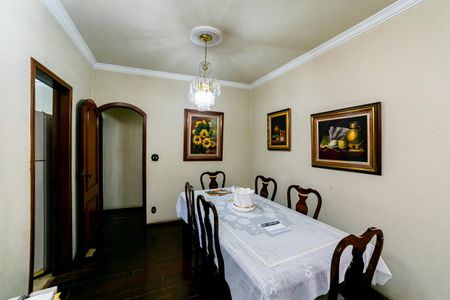 Apartamento à venda com 130m², 4 quartos e 2 vagasSala