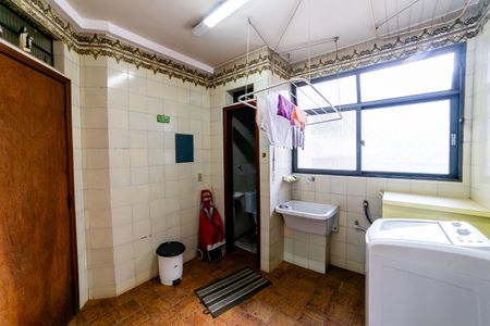 Apartamento à venda com 130m², 4 quartos e 2 vagasÁrea de Serviço