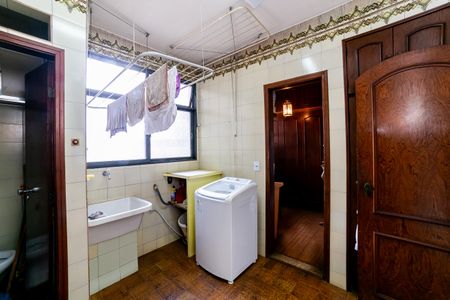 Apartamento à venda com 130m², 4 quartos e 2 vagasÁrea de Serviço