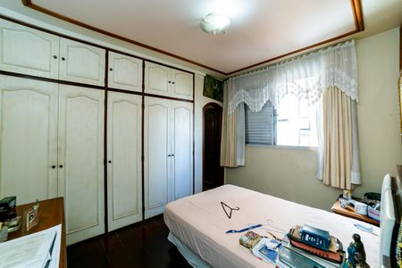 Apartamento à venda com 130m², 4 quartos e 2 vagasSuíte