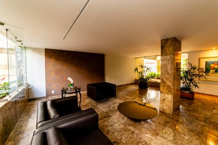 Apartamento à venda com 130m², 4 quartos e 2 vagasHall de entrada
