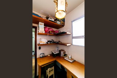 Apartamento à venda com 130m², 4 quartos e 2 vagasQuarto de Serviço