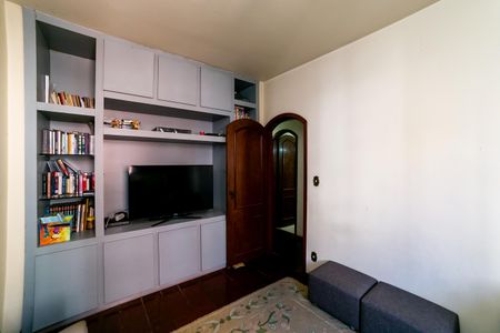 Apartamento à venda com 130m², 4 quartos e 2 vagasQuarto 2
