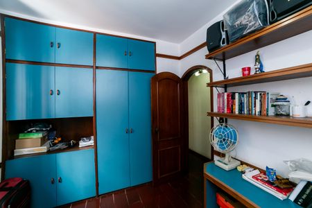 Apartamento à venda com 130m², 4 quartos e 2 vagasQuarto 1