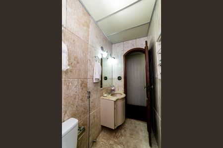 Banheiro Social de apartamento à venda com 4 quartos, 130m² em Lourdes, Belo Horizonte