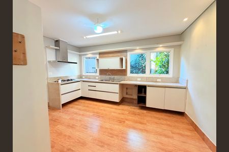 Cozinha de casa à venda com 4 quartos, 250m² em Brooklin, São Paulo