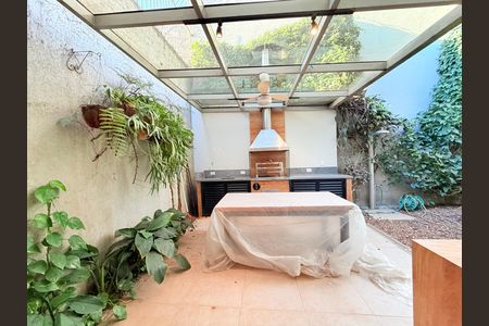 Churrasqueira de casa à venda com 4 quartos, 250m² em Brooklin, São Paulo
